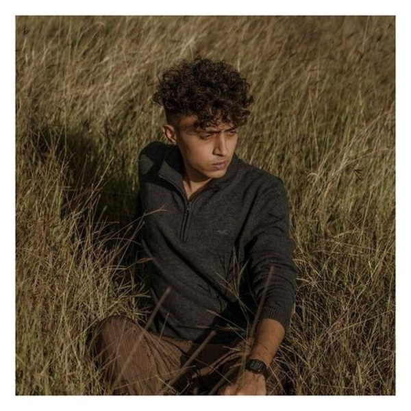 [BRU-0559-XS-NEG] Sudadera Cuello Caja (Negro, XS)